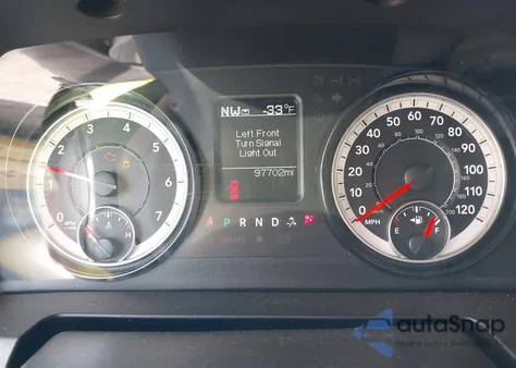 2020 Ram 1500 Classic Slt z USA, uszkodzony, nr VIN 1C6RR7TT1LS129442